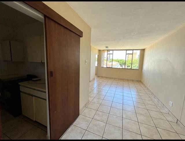 2 BEDROOM APARTMENT FOR SALE IN SUNNYSIDE